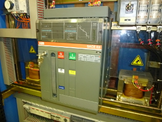 ABB-Disjoncteur-SACE-E2-02