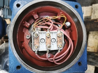 Boite à bornes plaque à bornes moteur Bartec Varnost 4KTN