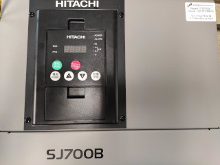 Variateur de vitesse Hitachi SJ700
