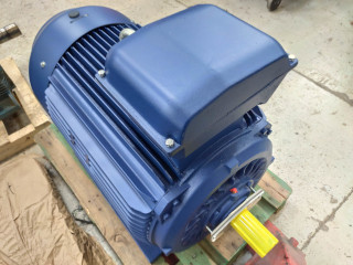 Moteur asynchrone 2EC IMB3 à pattes