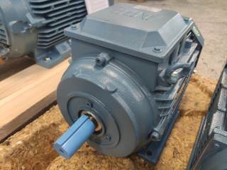 Moteur IE3 asynchrone triphasé ABB
