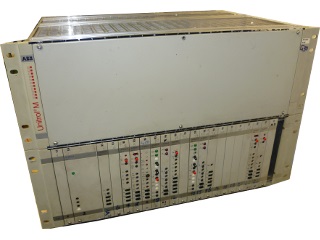 REGULATEUR-ABB-UNITROL-M-02