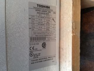 Etiquette signalétique Variateur de fréquence Toshiba