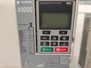 AC Drive Yaskawa console de programmation A1000